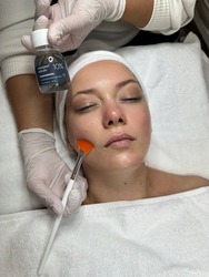 Deep Cleansing Facial and Peeling Treatment at LYS Beauty Institute Brussels
